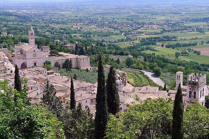 Full-Day Guided Historical Tour of Cascia and Assisi - Who This Tour Is Perfect For
