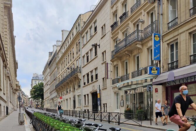 Full-Day Guided Tour in Paris with Hotel Pick Up & Drop - Frequently Asked Questions