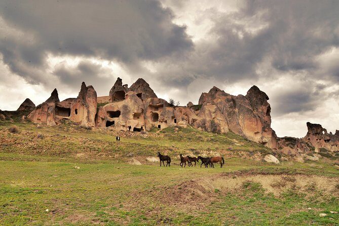 Full Day Hiking Tour in Beautiful Valleys of Cappadocia - What’s Included & What’s Not