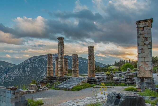 ''Full Day in Delphi - Monastery of Hosios Loukas - Livadia '' - FAQs