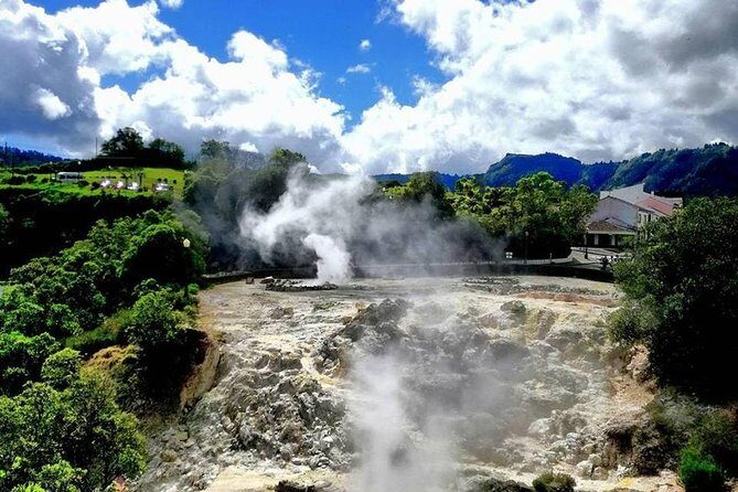 Full Day Jeep Tour Furnas with lunch (Cozido) and drinks included - Why This Tour Stands Out