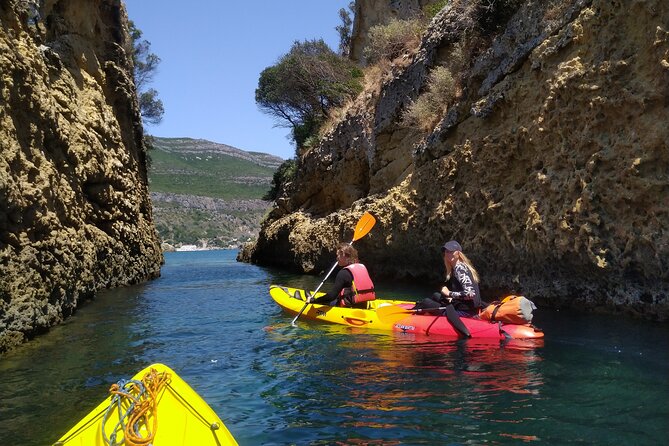 Award Winner Premium Kayak and Coasteering Adventure with Lunch - Lunch on the beach: the local touch you’ll remember