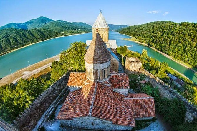 Full-Day Kazbegi Private Tour from Tbilisi - The Experience: Pros and Cons