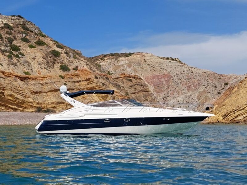 Full Day Luxury Boat Charter - Who is this tour best suited for?