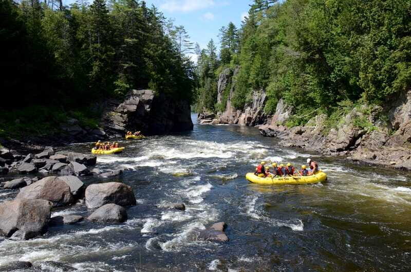 Full day of Rouge River White Water Rafting - Facilities and Additional Perks