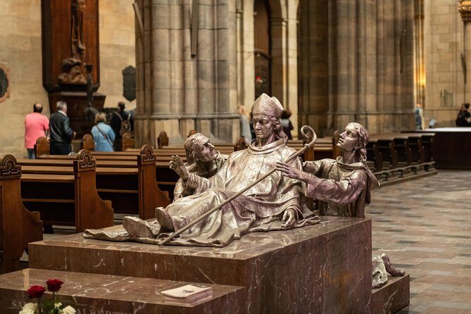 Full-Day Prague Tour with Prague Castle, Lunch and Vltava Cruise - FAQs About the Tour