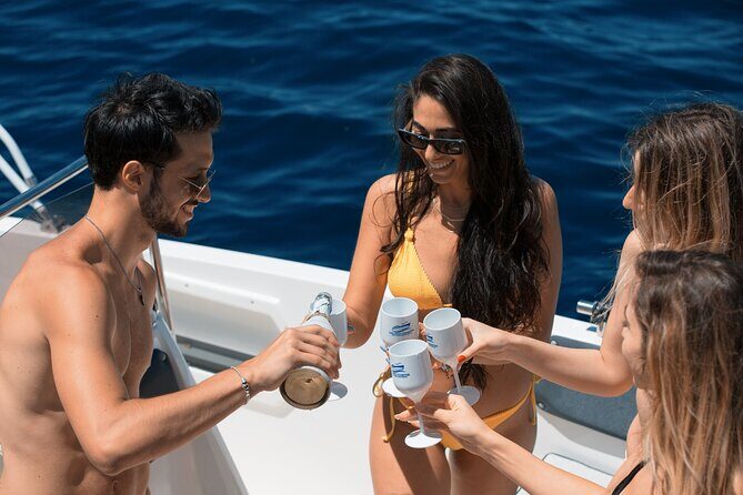 Full Day Private Boat Tour of Capri - FAQ