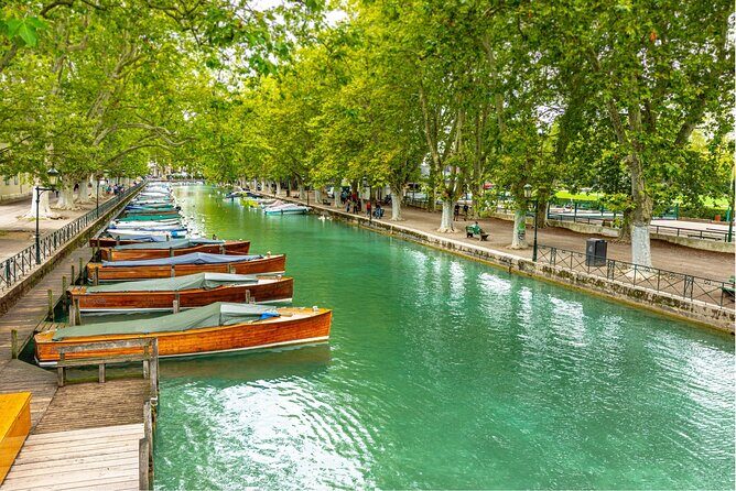 Full-Day Private Tour from Geneva to Annecy - Key Points