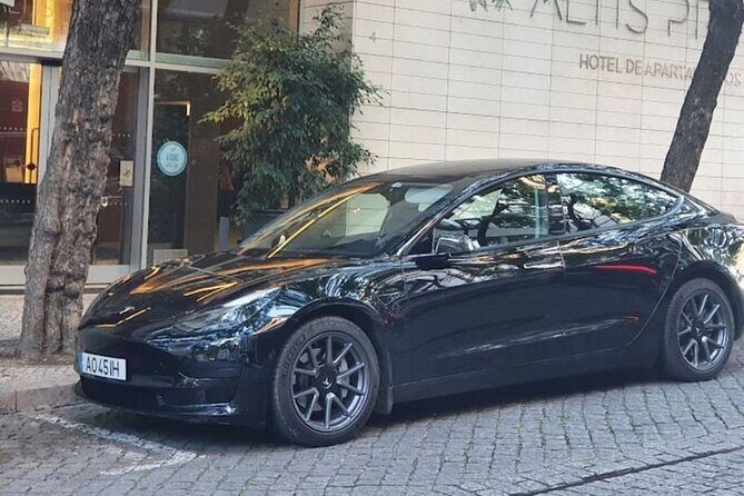 Full Day Private Tour from Porto to Lisbon - Summary