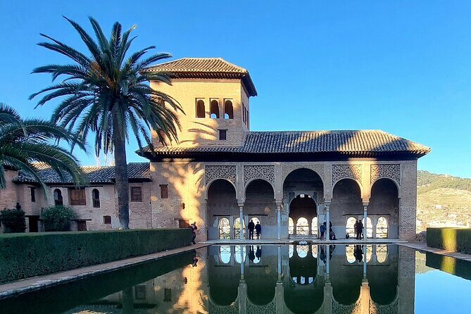 Full Day Private Tour in Alhambra from Malaga - FAQ