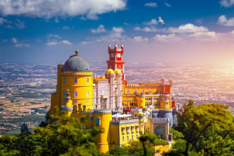 Full-Day Private Tour in Sintra and Cascais - Who Should Consider This Tour?
