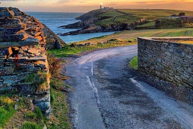 Full Day Private Tour to Ireland - Exploring the Day in Detail