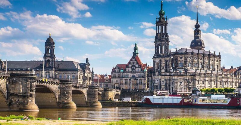 Full-Day Private Trip from Prague to Dresden - FAQs