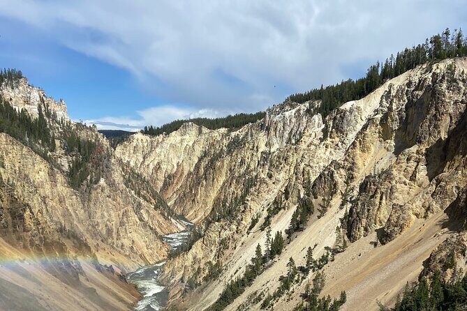 Full Day Private Wildlife/Geyser Tour from West Yellowstone - FAQs