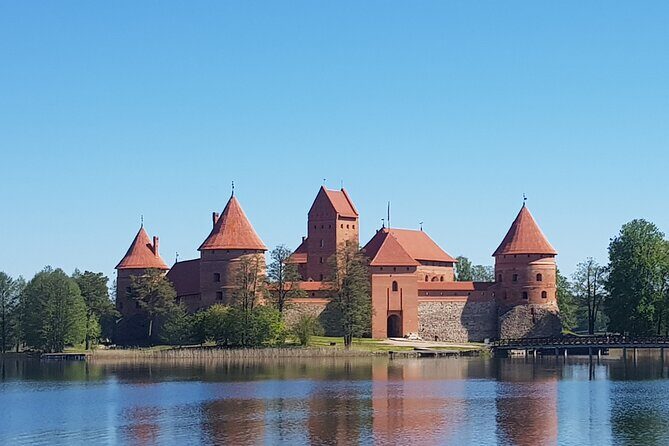 Full day Self-Guided trip to Trakai - bicycle rent for 24 h. and train tickets - Key Points