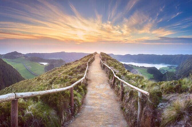 Full Day Sete Cidades & Lagoa do Fogo Tour With Lunch (West Tour) - Who Is This Tour Best For?