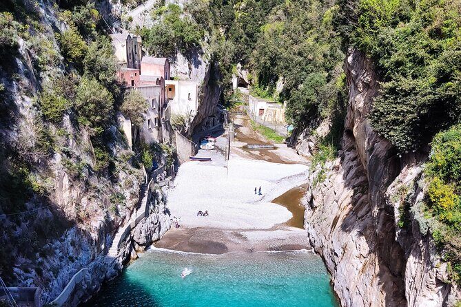 Full-Day Small Group Amalfi Coast Tour from Sorrento - The Sum Up