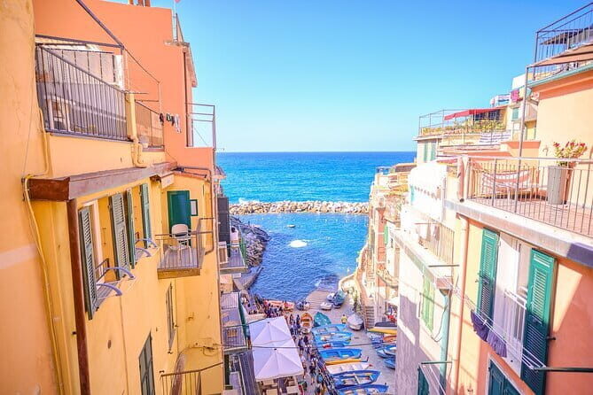 Full-Day Small-Group Cinque Terre Tour from Florence - Who Is This Tour Best For?