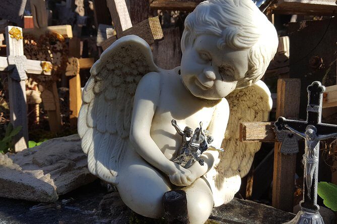 Full-Day The Hill of Crosses Tour from Vilnius - Itinerary Breakdown: What to Expect