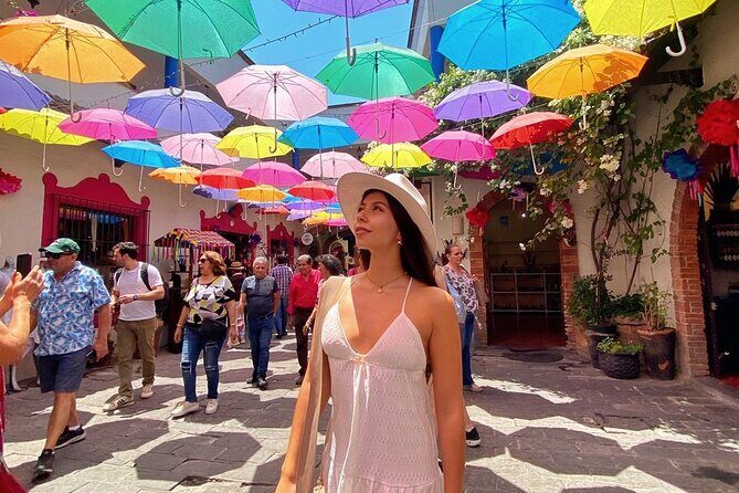 Full Day Tlaquepaque Magic Town and Chapala Lake Tour - The Guides and the Experience
