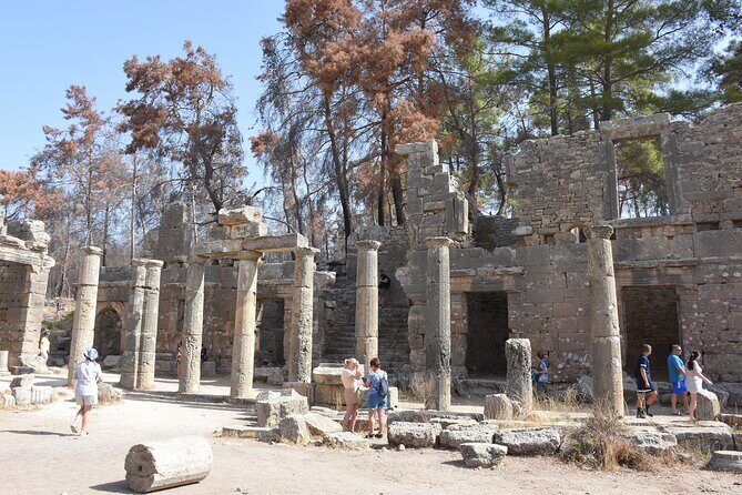 Full-Day to Explore Side by Cabrio Bus with Green Lake Boat Tour - Some Considerations Before Booking