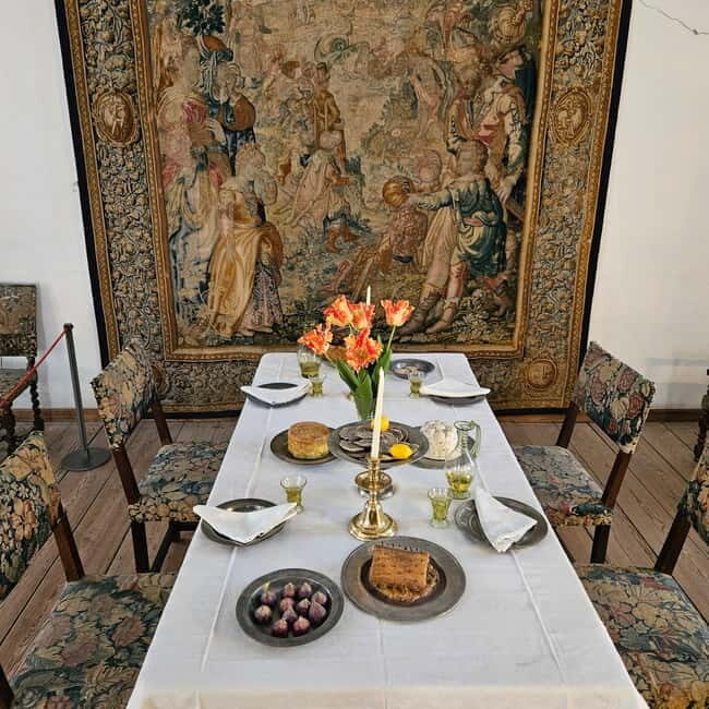 Full-Day Tour; Castle, Palace, Cathedral and Viking Ships - Who Will Enjoy This Tour?