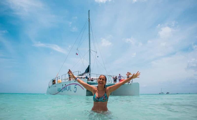 Full-Day Tour Cozumel in Catamaran with Snorkel & Lunch - The Realities of the Tour