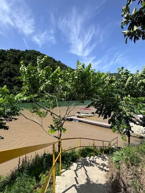 Full Day Tour from Batumi to Waterfalls - Stop 3: Waterfall Mirveti