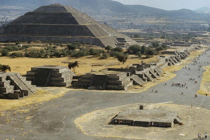 Full-Day Tour in Teotihuacan Pyramid and Guadalupe Basilica - What to Expect from this Mexico City Full-Day Tour
