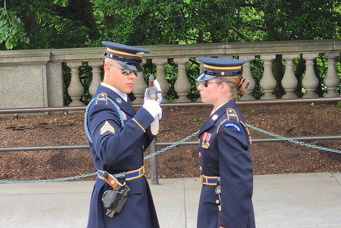 Full-Day Tour in Washington DC - FAQs