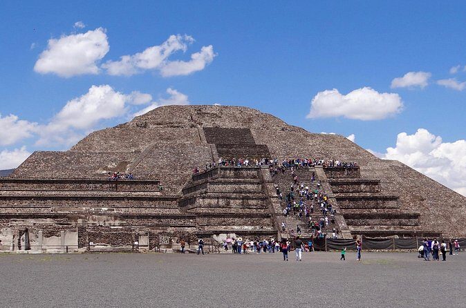 Full-Day Tour of Teotihuacan and Basilica of Guadalupe in Mexico - Who Should Consider This Tour?