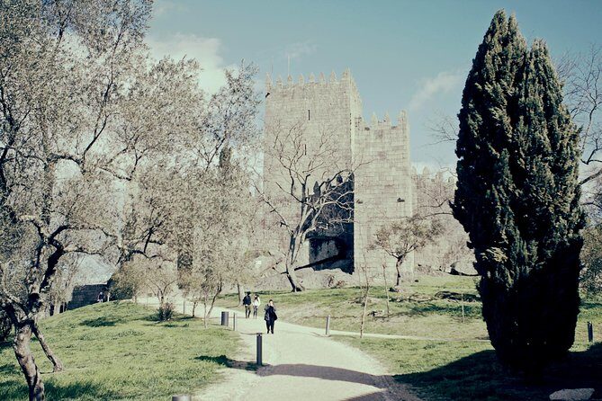Full-Day Tour to Guimarães and Braga from Porto - A Closer Look at the Full-Day Tour to Guimarães and Braga