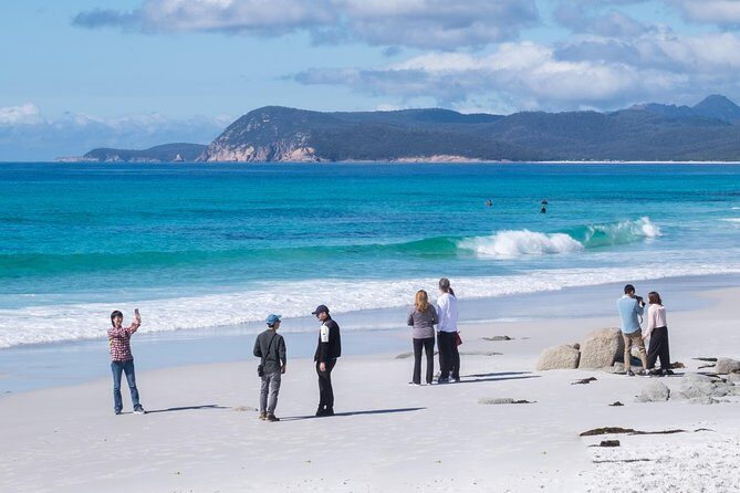 Full-Day Tour to Wineglass Bay from Hobart - Key Points