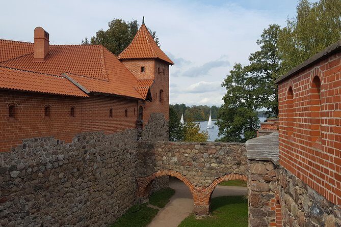 Full-Day Vilnius City Tour and Trakai Castle from Vilnius - Final Thoughts: Is It Right for You?