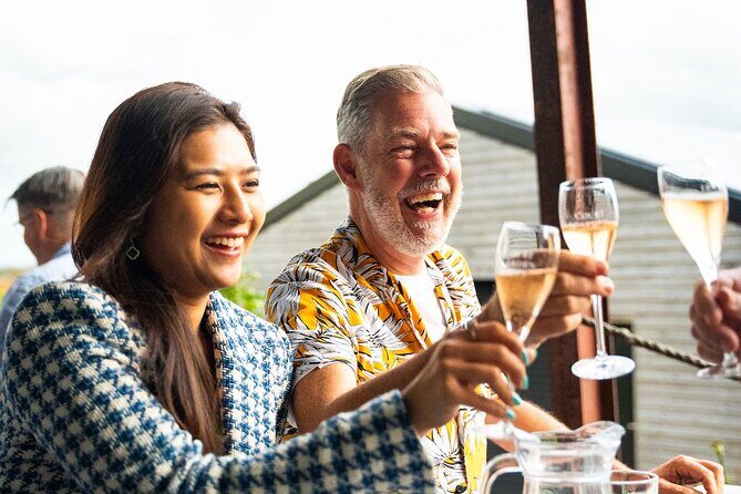 Full-Day Vintage Bus Wine Tour of Sussex from London - What to Expect from the Itinerary