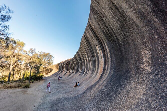 Full-Day Wave Rock & Historic York - FAQ