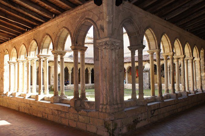 Full-day wine tour in Saint-Emilion (Premium Sedan) - Wrapping Up