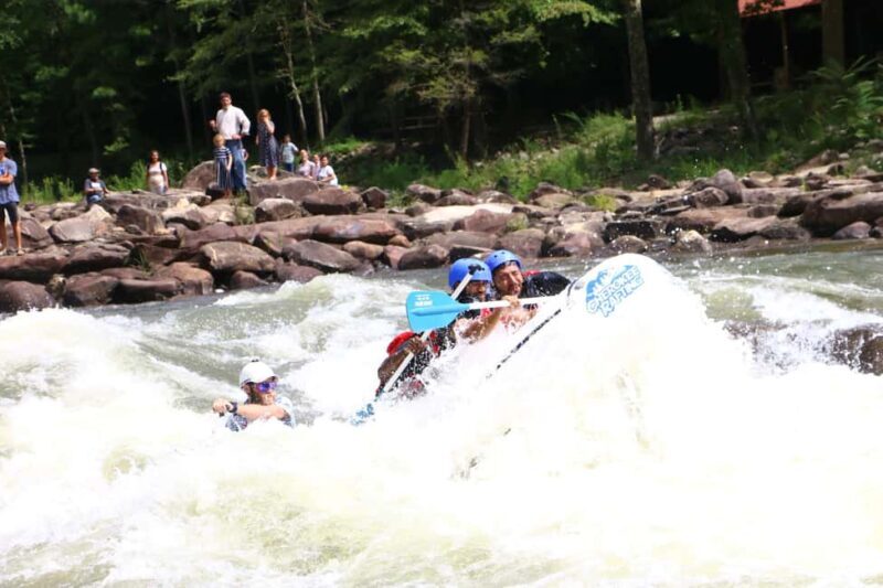 Full River Ocoee Whitewater Rafting Trip with Shore Lunch - Who Is This Tour Best For?