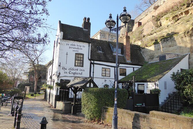 Fun and Flexible Treasure Hunt Around Nottingham with Hidden Gems - A Closer Look at the Treasure Hunt Experience