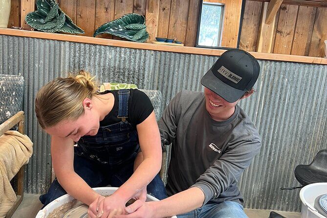 Fun and Romantic Pottery Experience for Couples - Fun and Romantic Pottery Experience for Couples – A Genuine Look