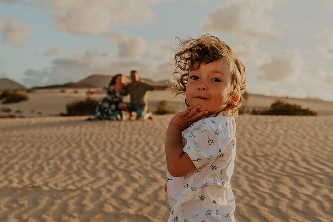 Fun and spontaneous family photoshoot - Corralejo Fuerteventura - The Review from a Happy Traveler