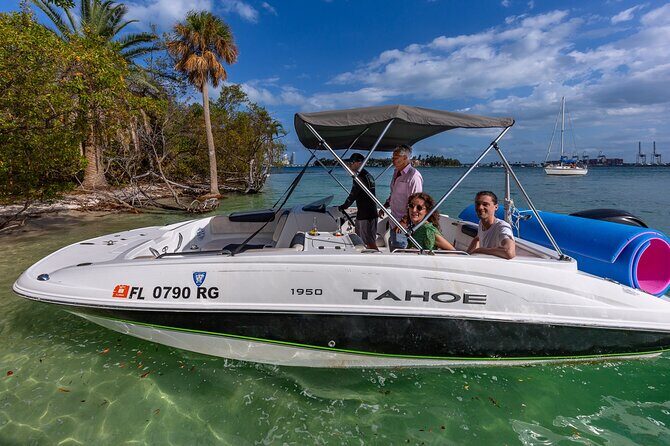Fun Boat Rental with Captain in Miami Beach - up to 6 people - Key Points