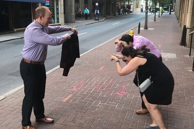 Fun City Scavenger Hunt in Charleston by Wacky Walks - Key Points