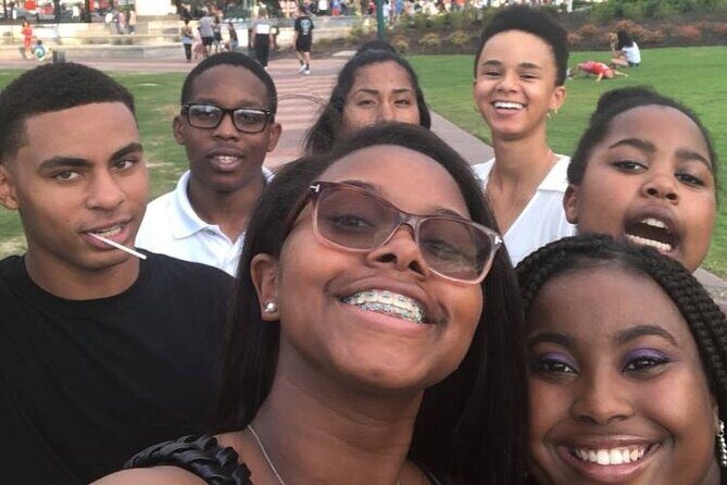 Fun City Scavenger Hunt in Glendale by Crazy Dash - Who Should Consider This Tour?