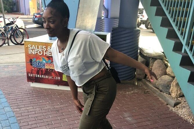 Fun City Scavenger Hunt in Milwaukee by Zombie Scavengers - The Downside