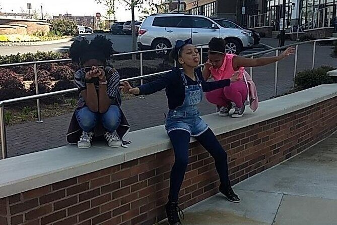 Fun City Scavenger Hunt in Ontario by Zombie Scavengers - The Detailed Breakdown of the Experience