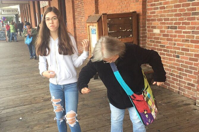 Fun City Scavenger Hunt in Sacramento by Wacky Walks - Who Is This Tour Best For?