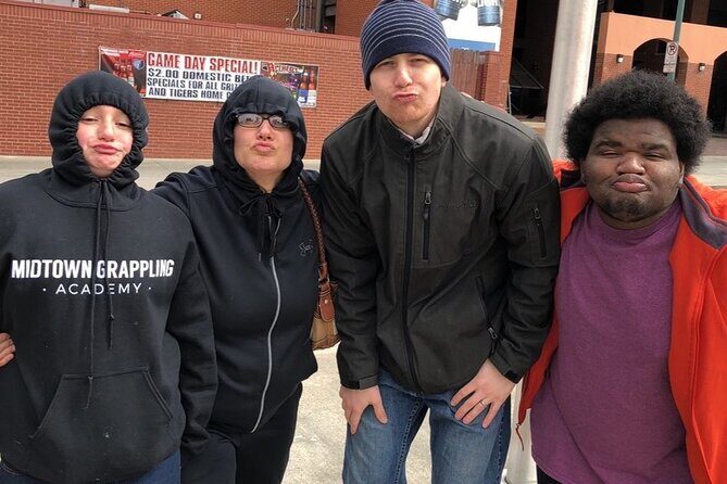 Fun City Scavenger Hunt in Sioux Falls by 3Quest Challenge - Who Should Consider This Tour?