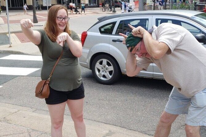 Fun City Scavenger Hunt in Tallahassee by Wacky Walks - The Sum Up