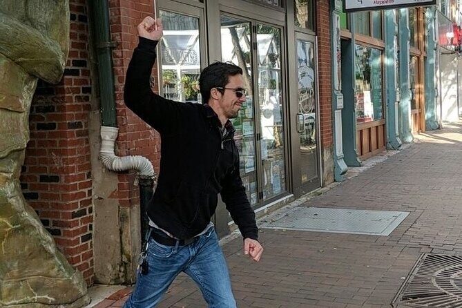 Fun Scavenger Hunt in Pigeon Forge by Wacky Walks - Key Points